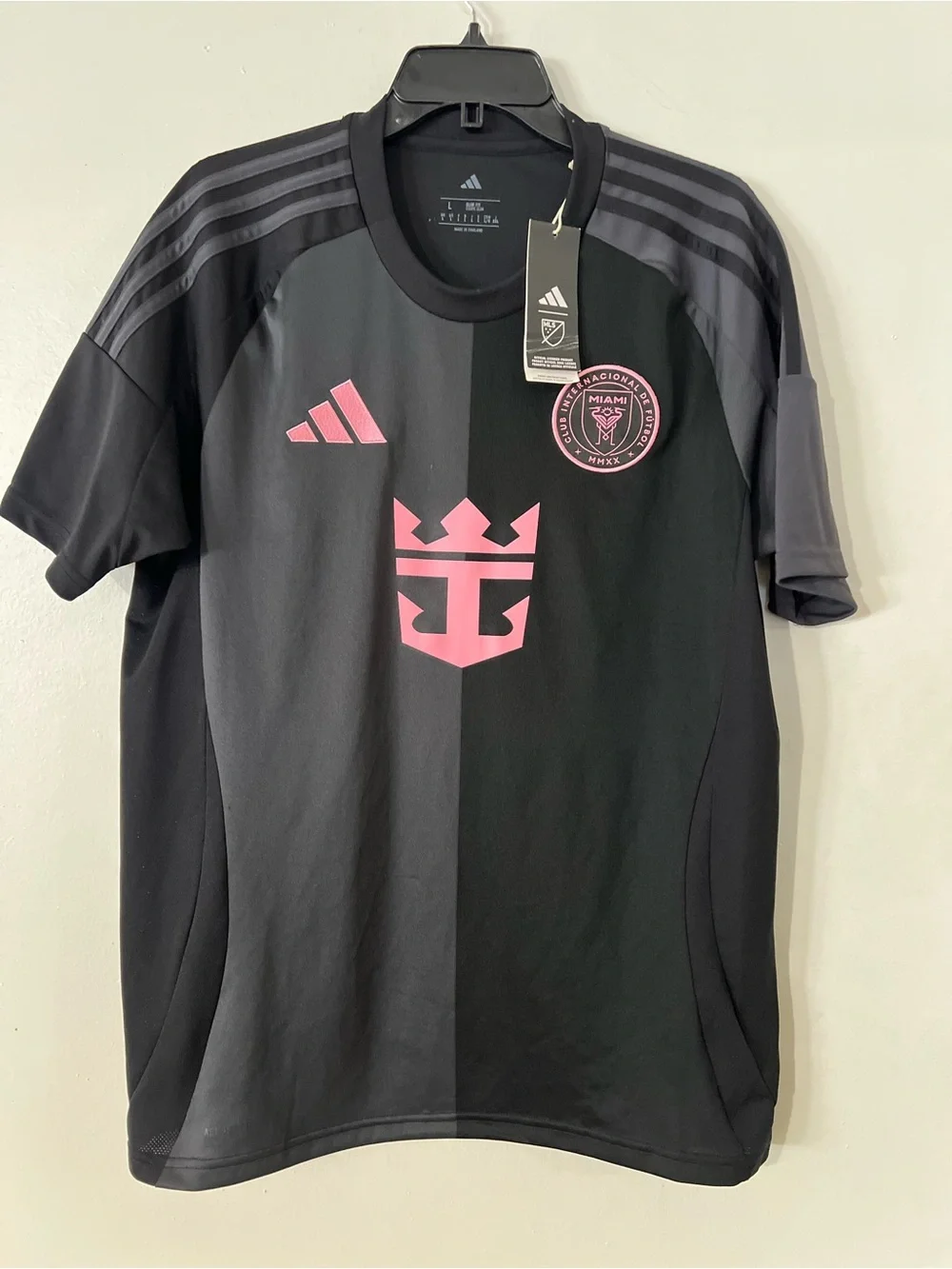 adidas Black & Pink Inter Miami Training Jersey SZ L